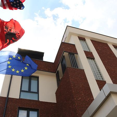 Hotel Admiral Prizren Exterior photo